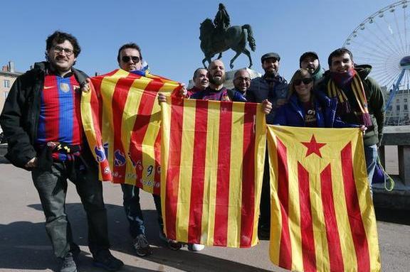 欧冠 八分之一决赛 里昂0:0巴塞罗那 握手言和