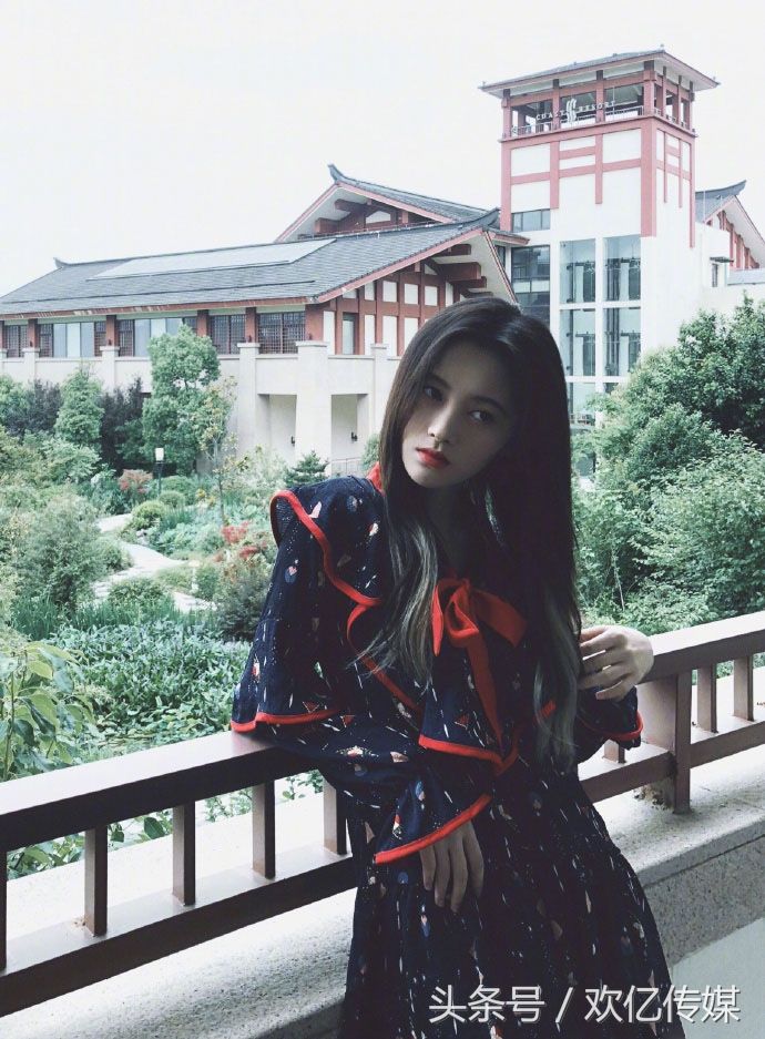 鞠婧祎图片 鞠婧祎照片 鞠婧祎高清手机壁纸 鞠