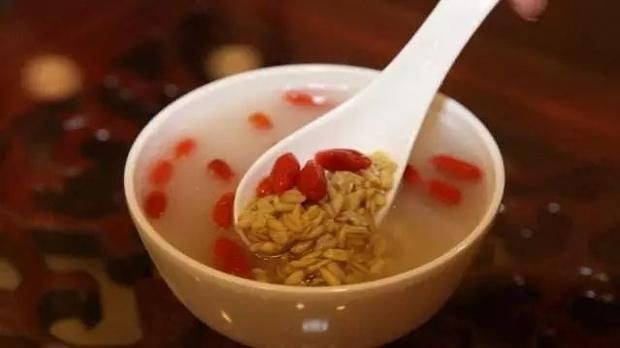 别去西藏了!西安出发只要100块,直达绝美的“天空之境”