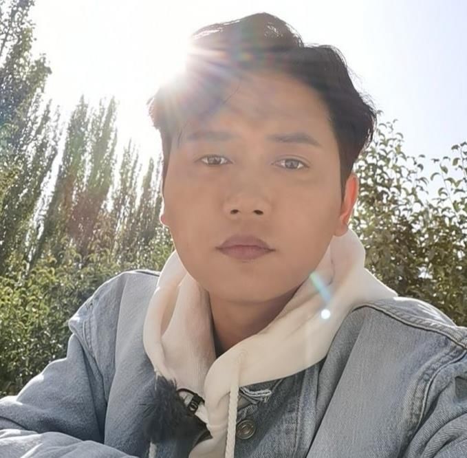 孟鹤堂去遥远的古城录真人秀，不忘管张云雷要首饰