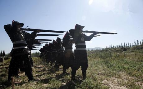 别神话了!戴梓在康熙年发明的28连发机关枪:威