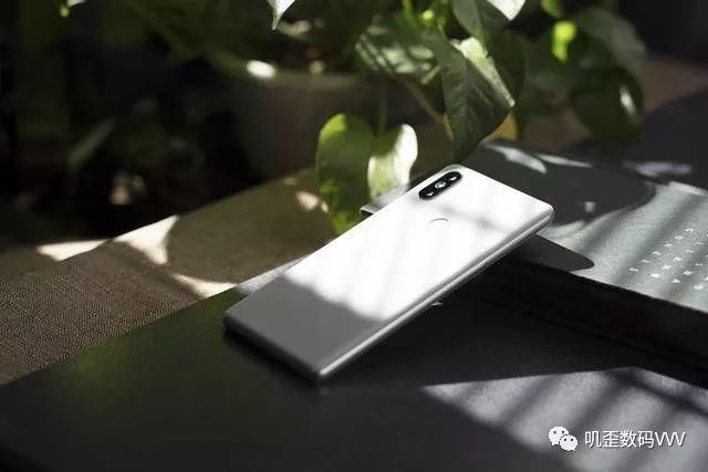 小米MIX2S预约人数破百万,什么时候才能开放