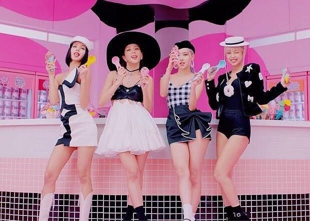 YG两次公开道歉,决定删掉Jennie的护士装MV片段