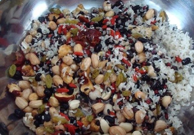 腊月初八吃腊八粥的说说