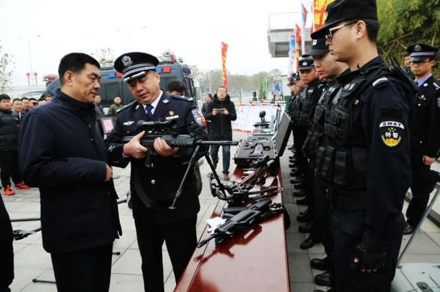 浐灞生态区召开扫黑除恶誓师大会