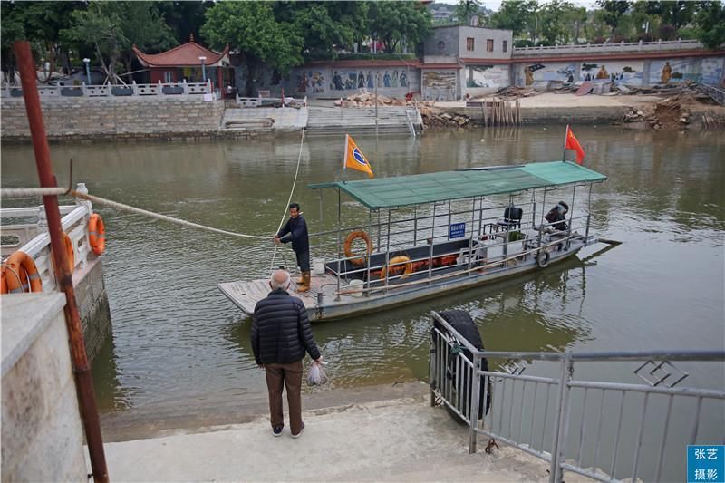 5元钱摆渡船才能到达，中国唯一屹立在江中寺庙