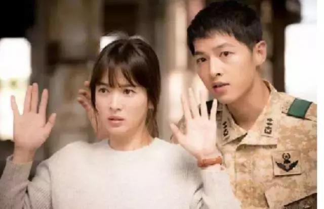 深扒宋慧乔宋仲基恋爱细节,真爱一个人藏不住