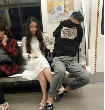 老婆打老公猜成语_看图猜成语(2)