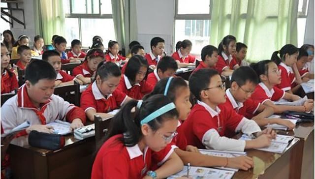 发传单一天多少钱