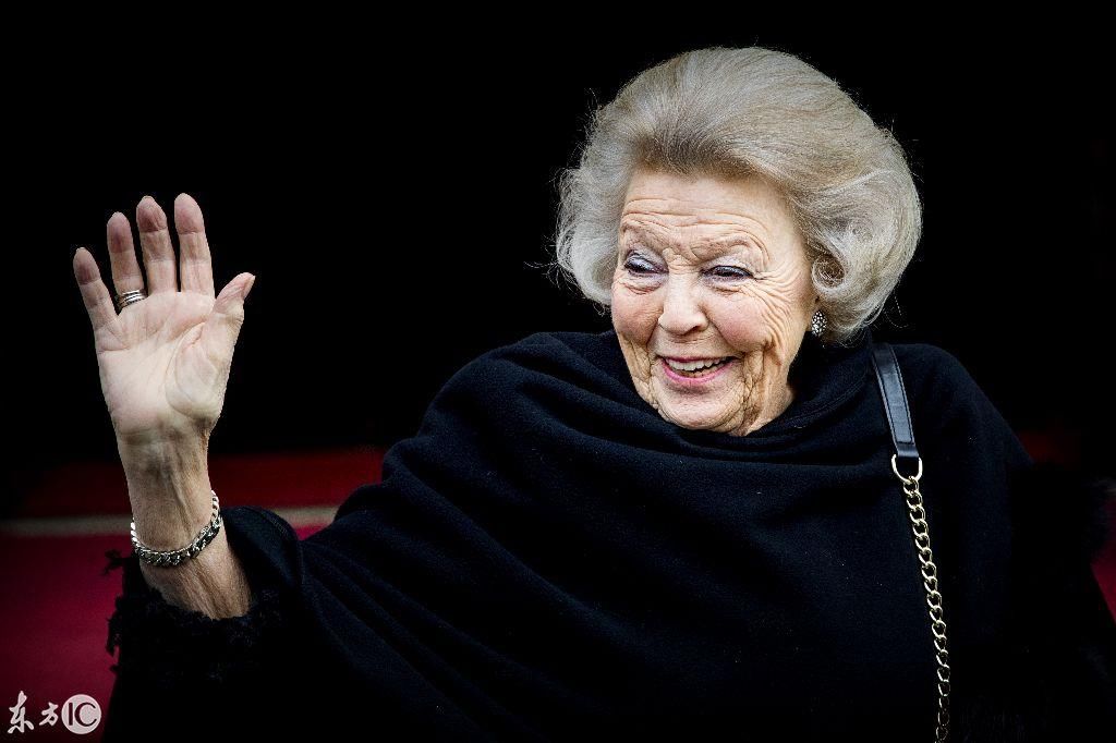 全球最富有的女人之一荷兰太后八十大寿,王室