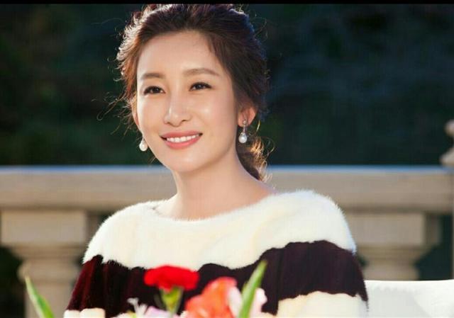 仙草杀青,秦海璐演技飙出新高度!