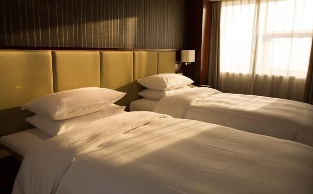 杭州的这家酒店 是CBD商圈的标志性建筑 还有