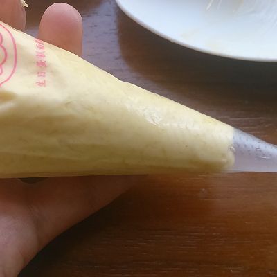 柠檬奶油霜夹心苏打饼干