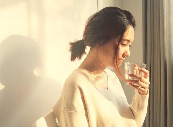 产妇大出血抢救时,婆婆说生个赔钱货,切除子宫