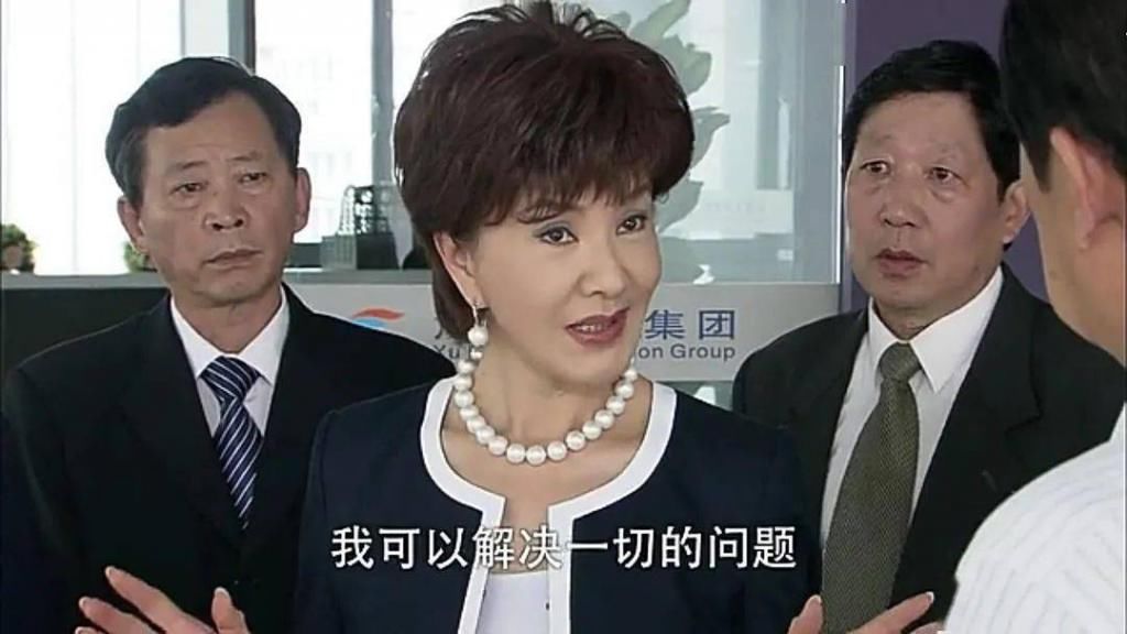 赵薇愤怒发声：出轨，小三，捍卫家庭，30+的女人活该这么憋屈吗？