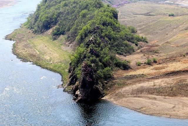 白山户外群关门砬子观映山红休闲一日游