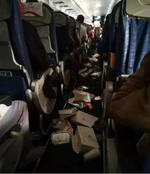 川航紧急备降:机长,我宁愿你不是英雄!