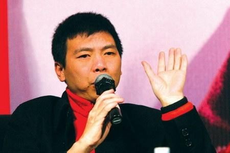 吃瓜:冯小刚长篇回复崔永元,不过,十问开头就