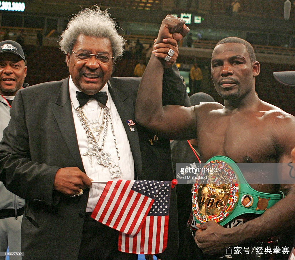 为了能与泰森大战,刘易斯选择拉曼热身结果被