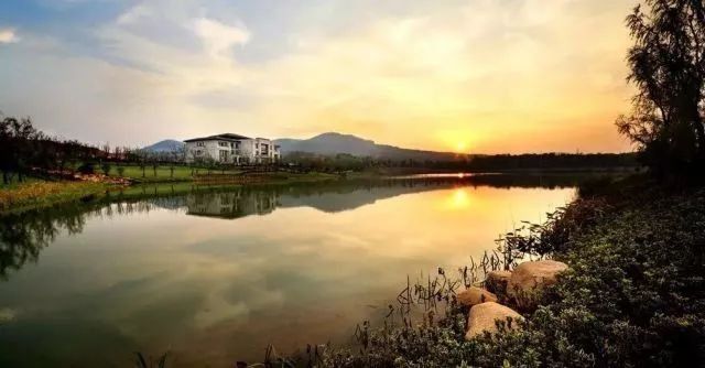 金陵十一大最美湖景豪宅曝光!这才是南京人该住的房子!