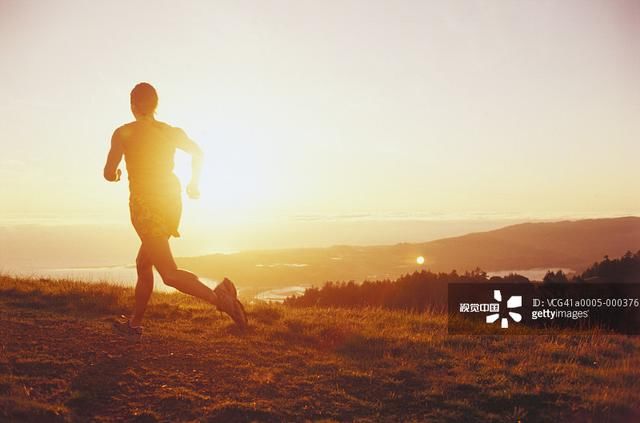 演讲稿:让青春靓丽绽放