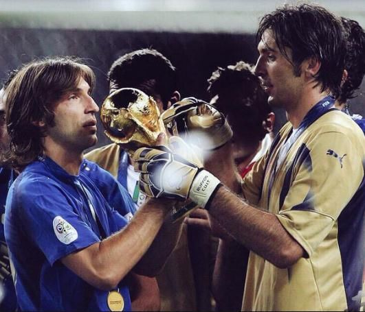 皮尔洛高光时刻:欧冠世界杯称王 勺子点球惊世