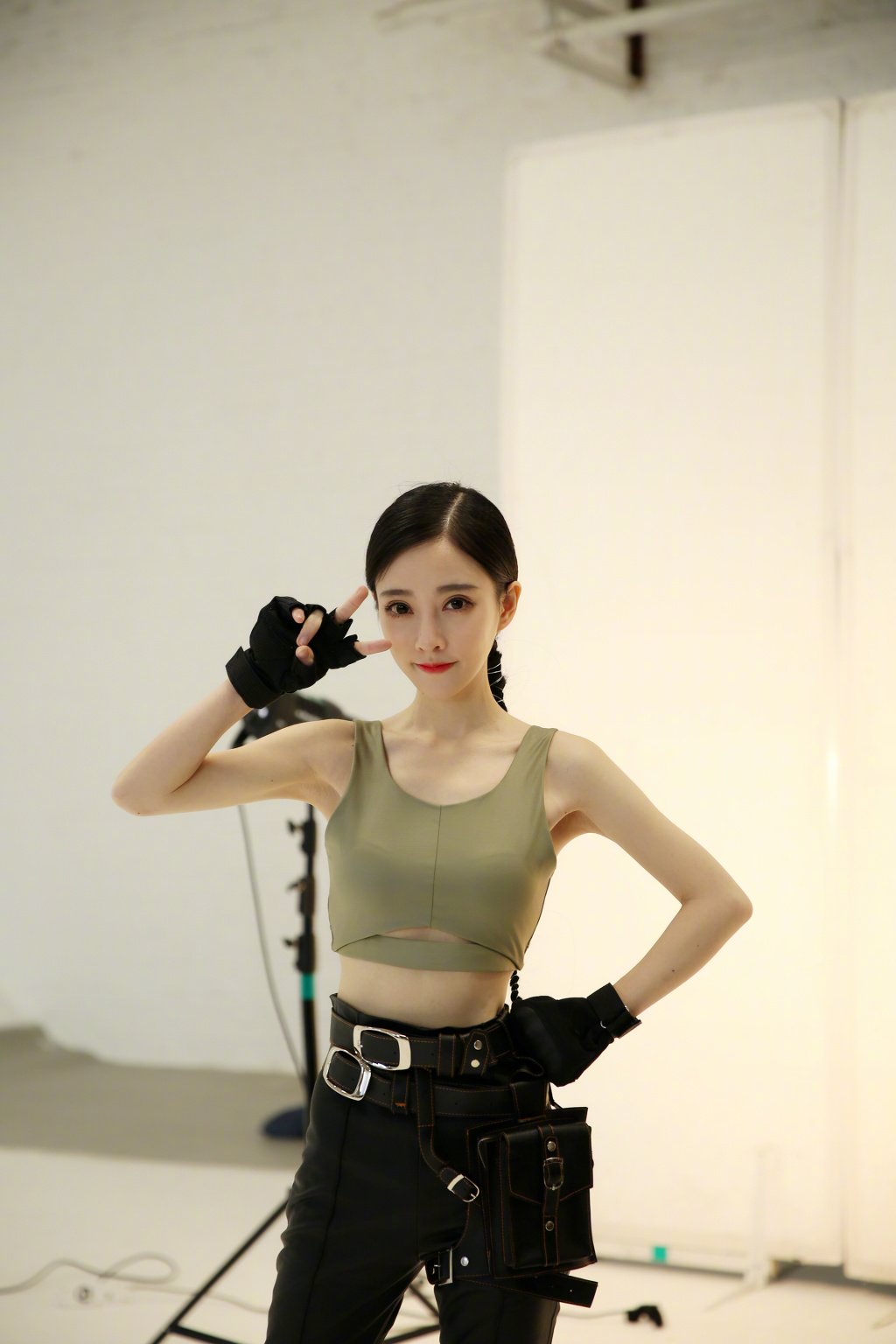 斗鱼知名主播冯提莫cos绝地求生 看了让人想入