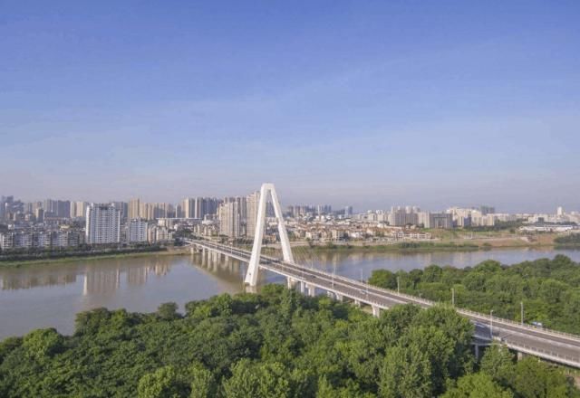 江西这座城市10年内或将超越南昌!不是九江,也