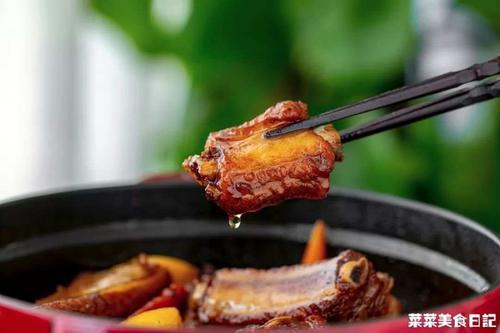 今天立冬,这道简单省事又热乎乎的料理,老人孩