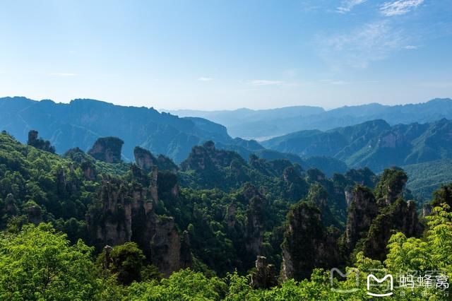 张家界森林公园2日行程，沉迷于湘西的醉人山色