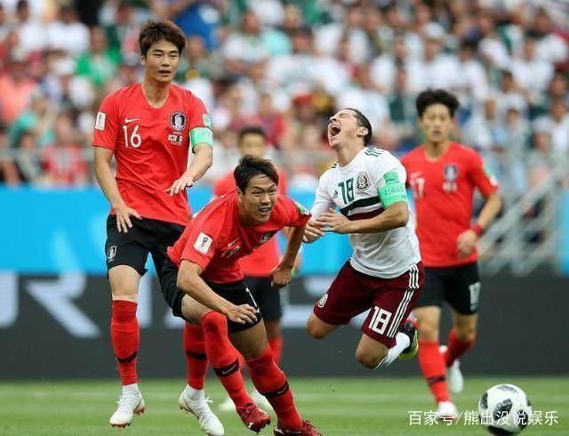 韩国队上演现实版少林足球,黑球+肮脏动作惹