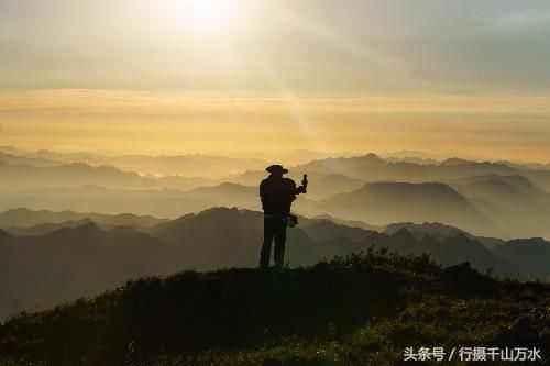 海坨山徒步露营，遇见最美的风光