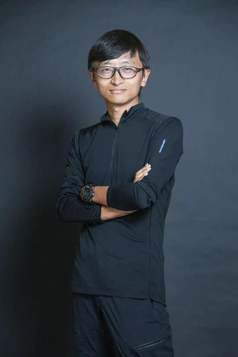 客单价1000元，它用“滴滴+今日头条”模式让当地人带你玩