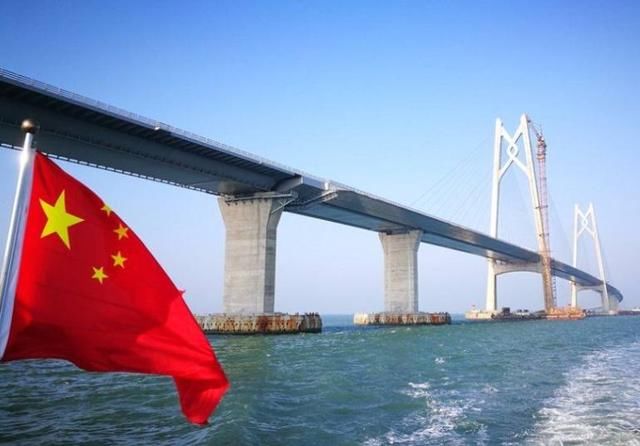 世界最长跨海大桥将通车,就在中国领海上,网友