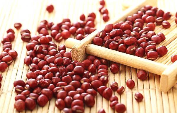 忠告:红豆不能和此物一起吃,混着吃影响身体
