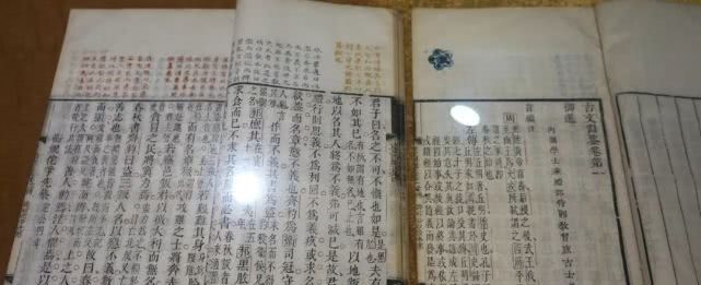 天宝三载,张小敬救了长安。四年后,另一高中高露出个人图片