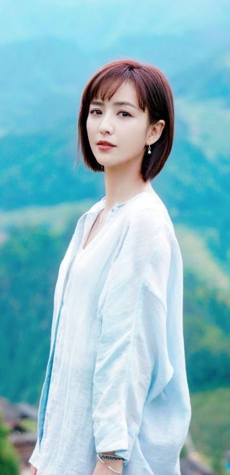 内地女演员个人累计票房前五名，想到杨幂姚晨周冬雨没料到她