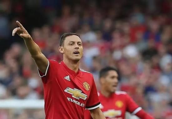 国足广州挑战塞尔维亚 曼联球星领衔全主力出