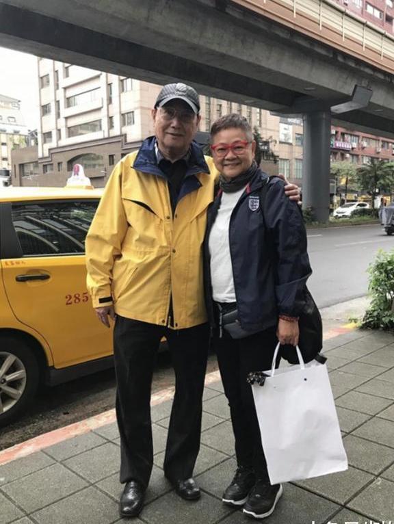 77岁知名男星吕奇隐居台湾32年罕有露脸, 曾与