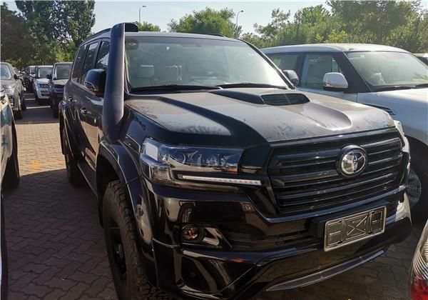 改酷路泽黑金刚