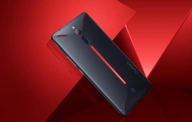 努比亚红魔游戏手机发布,这一点却成硬伤