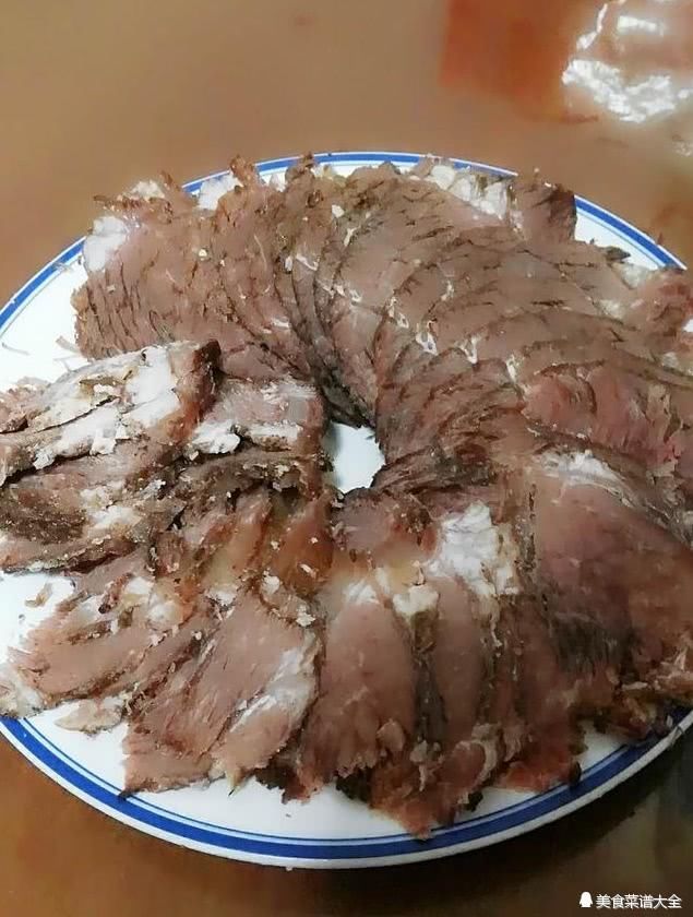 清真美食之饺子、卤面、烙饼卷酱肉