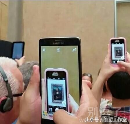 开心一刻:让你一睁眼就可以笑的笑话