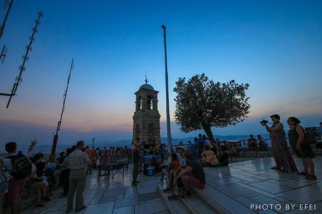 这里有座狼山，但是山上没有狼