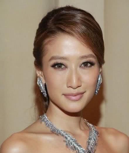 谢婷婷喜提贵子!生父身份选择保密,网友:果然是一家人 皇冠体育在线投注