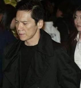 唯一打过香港娱乐圈龙头向华强的人,让你猜想