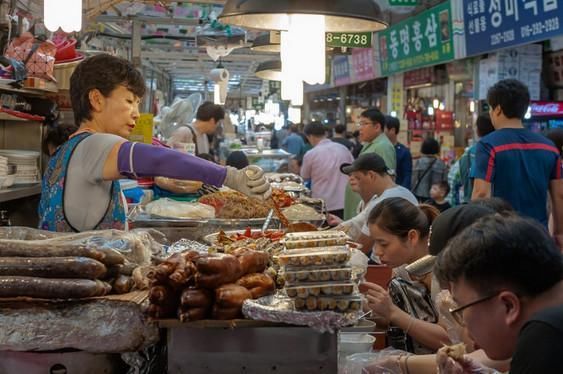 谁说韩国人很难吃到肉的？谁说的？