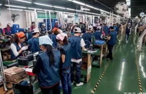 为什么东莞有越来越多的小工厂倒闭?内部工人