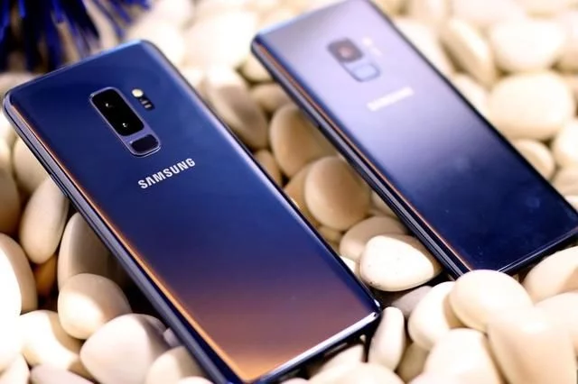 三星GalaxyS10：屏下指紋妥妥的