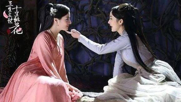 当杨幂热巴赵丽颖唐嫣等女星同框,不知道大家